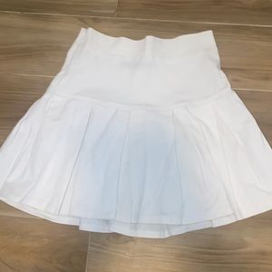 White tennis skirt, NWOT